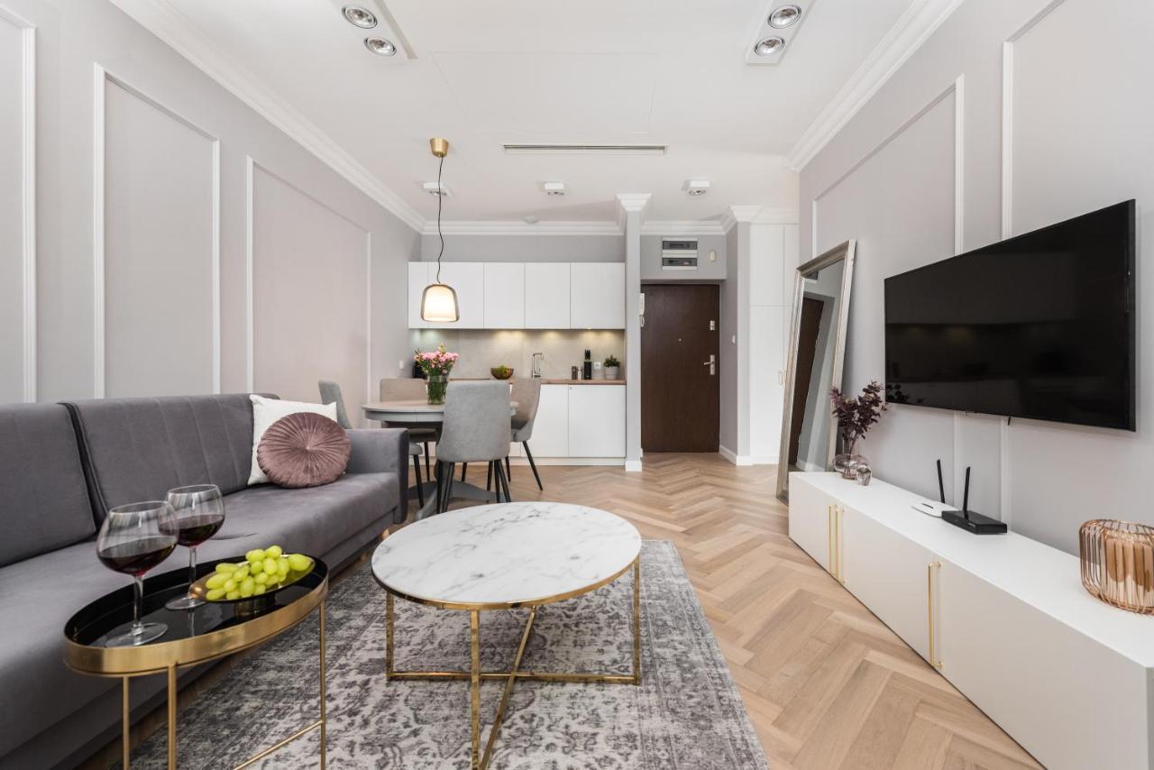 Wielopole17 Miro Apartment Cracovia Esterno foto